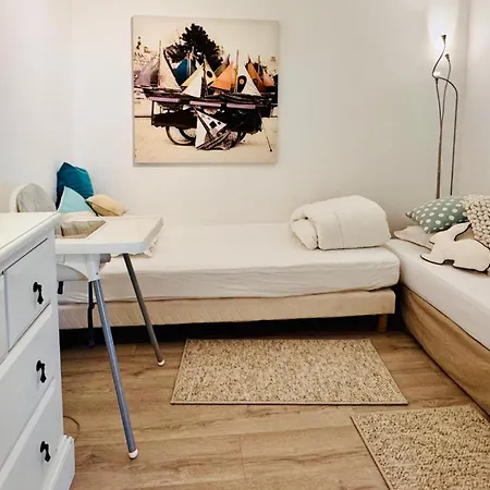 Apartment Cote - - A 2 Pas De La *