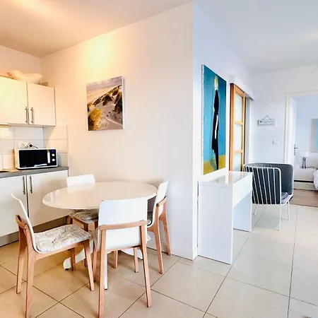 Cote - - A 2 Pas De La Apartment *